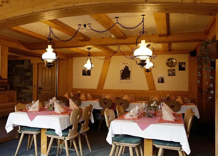 فندق Restaurant Schermtanne